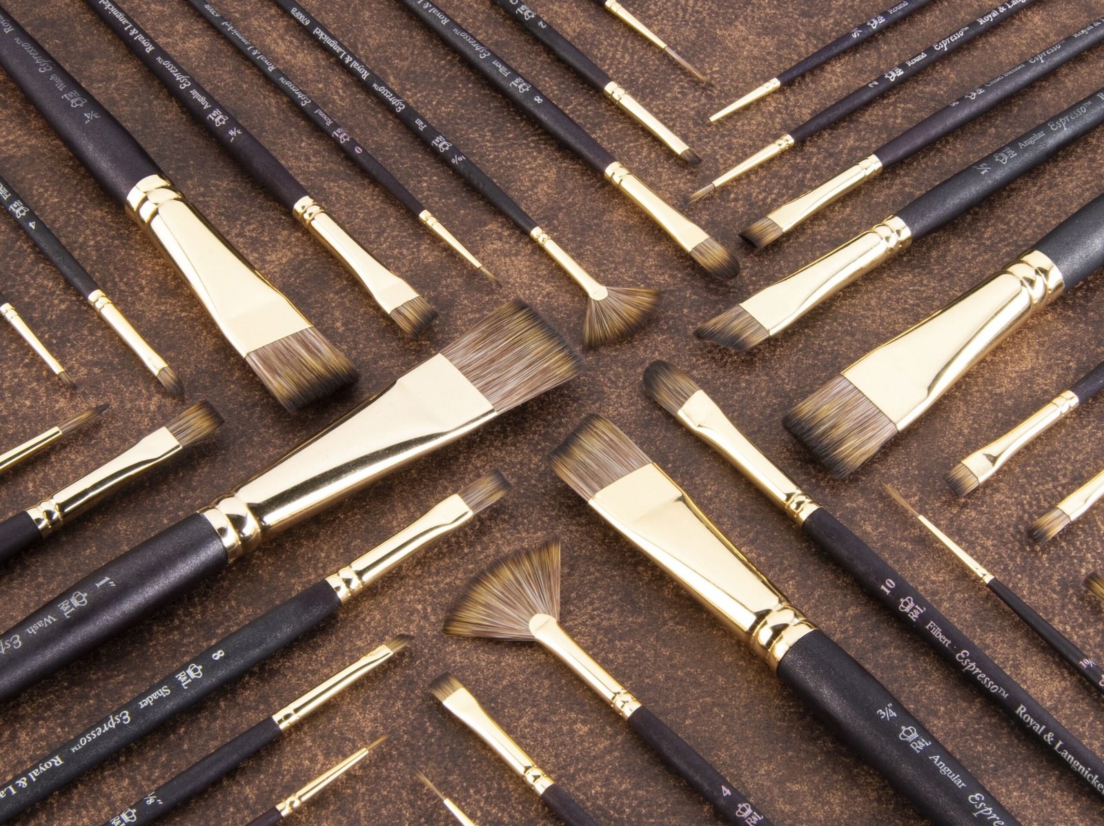 Royal & Langnickel Espresso synthetic sable brush set - Image 1