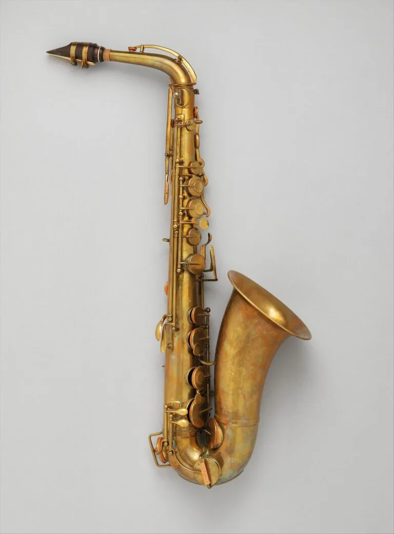10 Jazz Legends of the Swing and Bebop Era